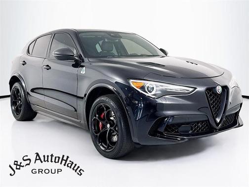 2020 Alfa Romeo Stelvio Quadrifoglio