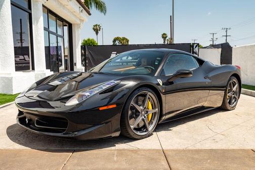 Black 2014 Ferrari 458 Italia Base