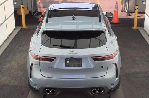 2022 Jaguar F-PACE SVR