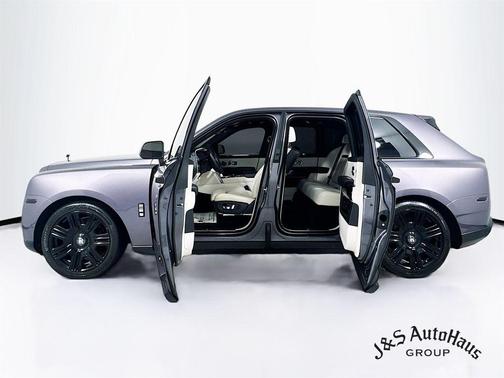 2020 Rolls-Royce Cullinan Base