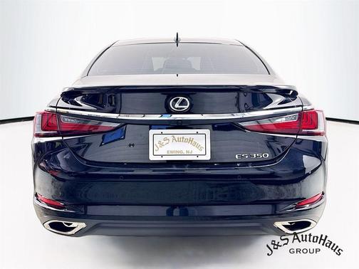 2024 Lexus ES 350 Ultra Luxury