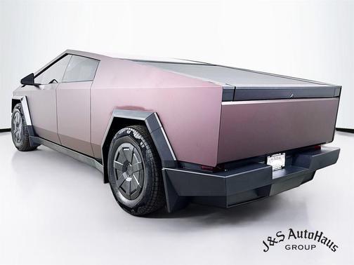 2024 Tesla Cybertruck Base