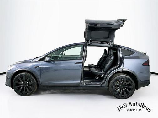 Stealth Gray 2023 Tesla Model X Plaid