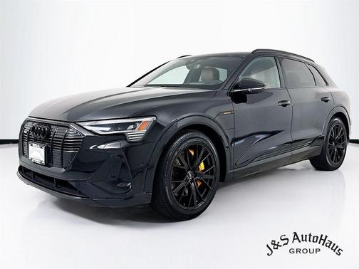 2022 Audi e-tron Premium