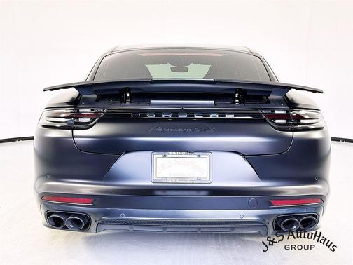2020 Porsche Panamera GTS