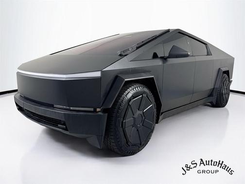 2024 Tesla Cybertruck Base
