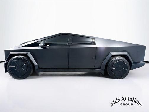 2024 Tesla Cybertruck Base