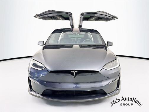 2024 Tesla Model X Base