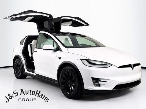 2020 Tesla Model X Long Range