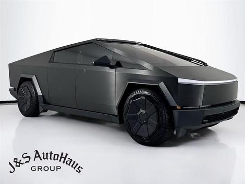 2024 Tesla Cybertruck Cyberbeast