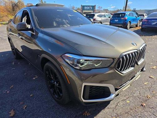 2023 BMW X6 xDrive40i