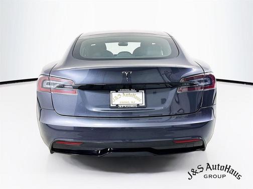 2021 Tesla Model S Long Range
