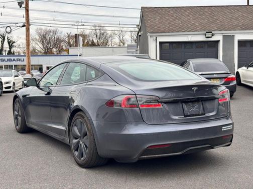 2021 Tesla Model S Long Range