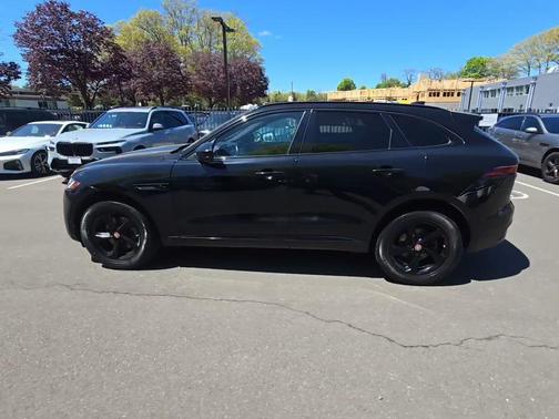 Narvik Black 2021 Jaguar F-PACE S