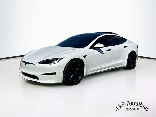 2023 Tesla Model S Plaid