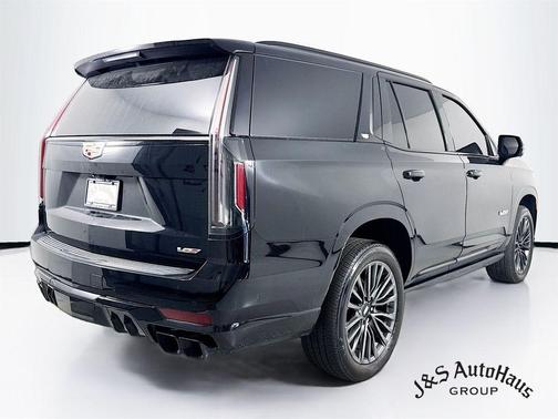 2023 Cadillac Escalade V-Series