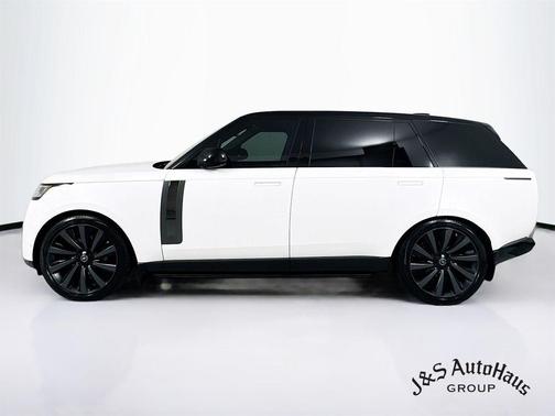 2024 Land Rover Range Rover SV LWB