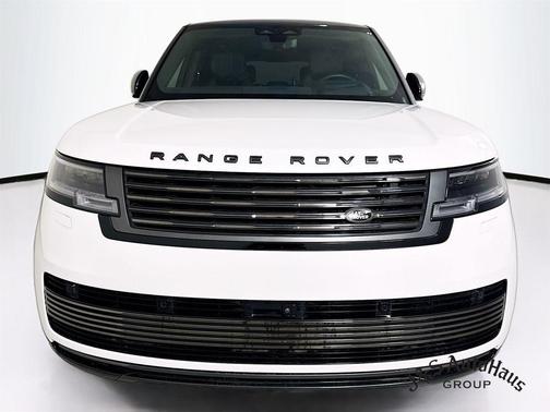 2024 Land Rover Range Rover SV LWB