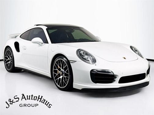 2015 Porsche 911 Turbo S