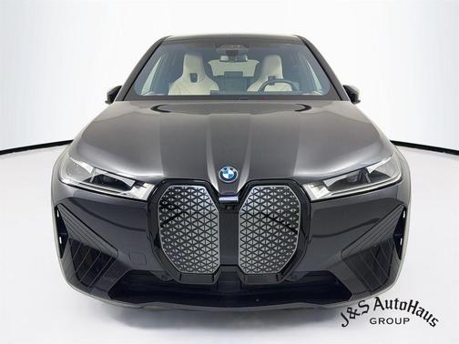 Dark Graphite Metallic 2024 BMW iX xDrive50