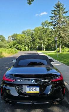 Black Sapphire Metallic 2022 BMW Z4 M40i