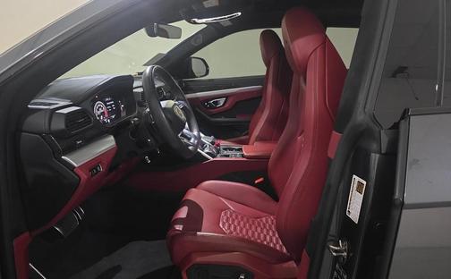 2020 Lamborghini Urus Base