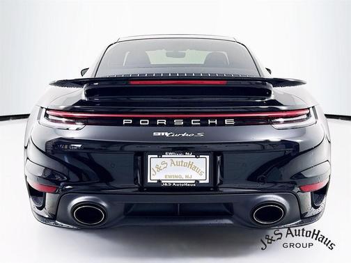 2022 Porsche 911 Turbo S