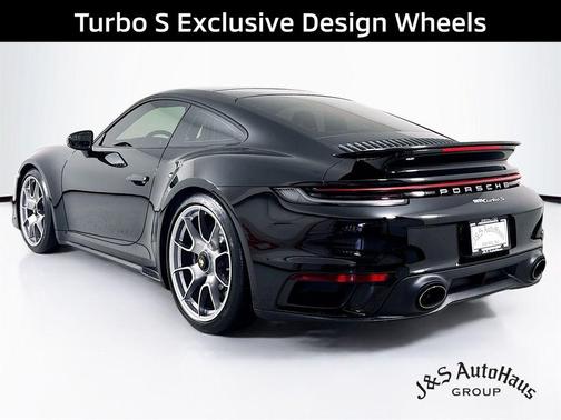 2022 Porsche 911 Turbo S