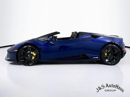 2021 Lamborghini Huracan EVO Base