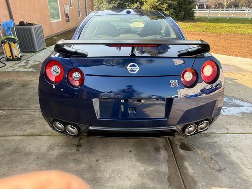 2014 Nissan GT-R Black Edition