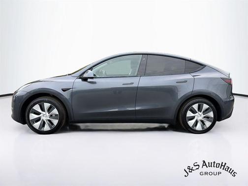 Gray 2020 Tesla Model Y Long Range