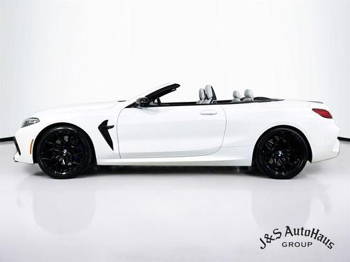 2022 BMW M8 Competition