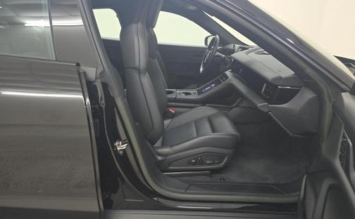 Black 2023 Porsche Taycan Base