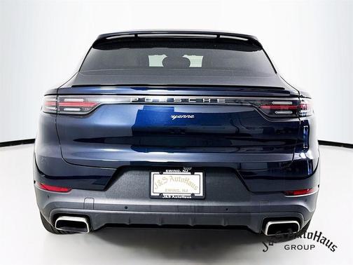 2022 Porsche Cayenne AWD