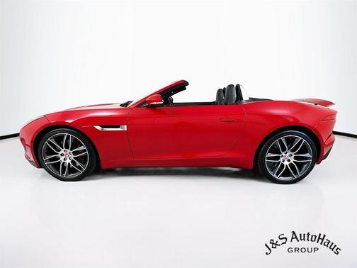 2017 Jaguar F-TYPE Base