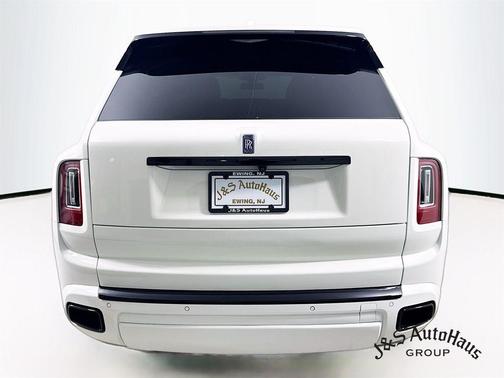 2020 Rolls-Royce Cullinan Base