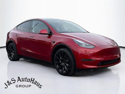 2025 Tesla Model Y Long Range