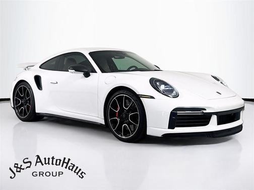 2025 Porsche 911 Turbo