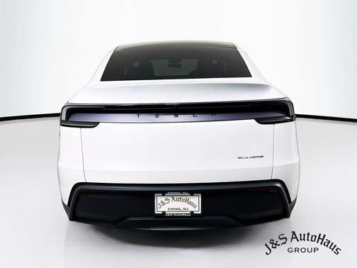 2026 Tesla Model Y Long Range
