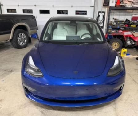 2023 Tesla Model 3 Performance