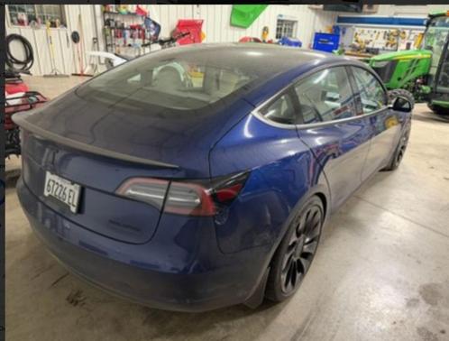 2023 Tesla Model 3 Performance