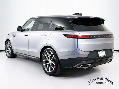 2023 Land Rover Range Rover Sport SE