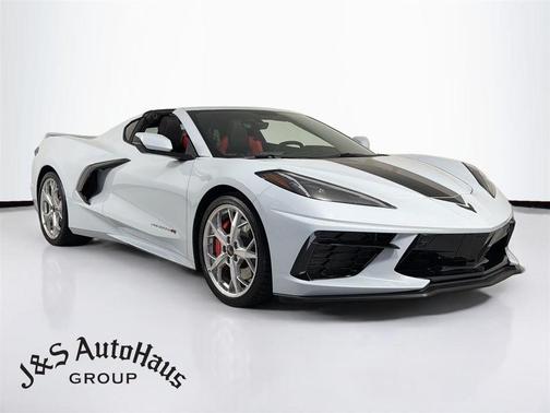 Ceramic Matrix Gray Metallic 2023 Chevrolet Corvette Stingray w/3LT