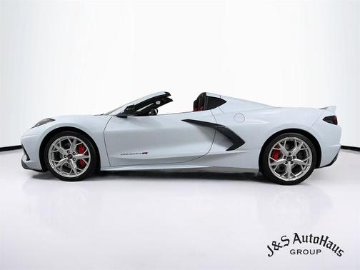 Ceramic Matrix Gray Metallic 2023 Chevrolet Corvette Stingray w/3LT