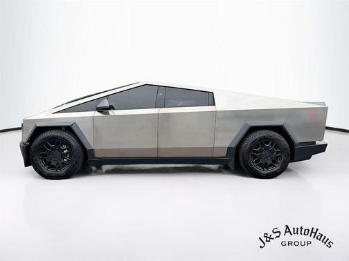 Black 2024 Tesla Cybertruck Cyberbeast