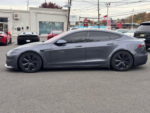 2021 Tesla Model S Plaid