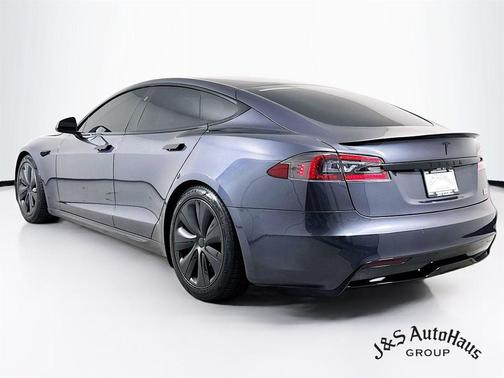 2021 Tesla Model S Plaid