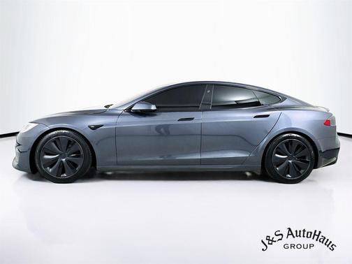 2021 Tesla Model S Plaid