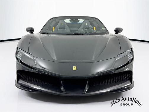 Grigio Scuro 2024 Ferrari SF90 Spider Base