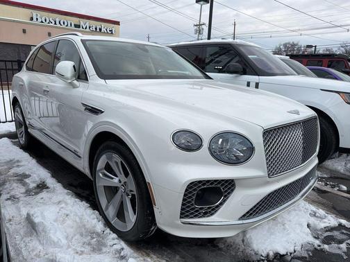 2021 Bentley Bentayga Hybrid Base